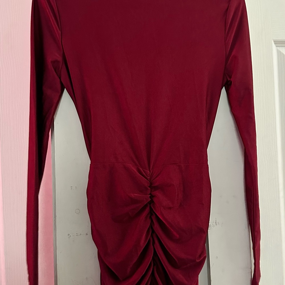 Preloved Elegant Red Ruched Long Sleeve Top